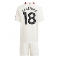 Manchester United Casemiro #18 Fotballklær Tredjedraktsett Barn 2023-24 Kortermet (+ korte bukser)